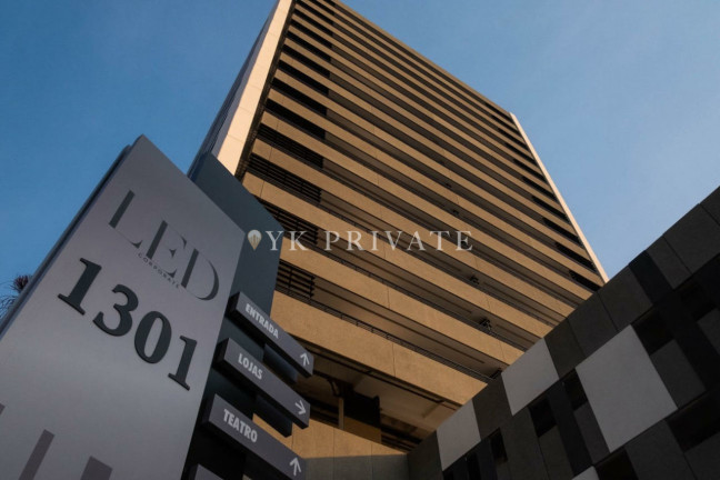Sala Comercial para Alugar, 557 m² em Várzea Da Barra Funda - São Paulo