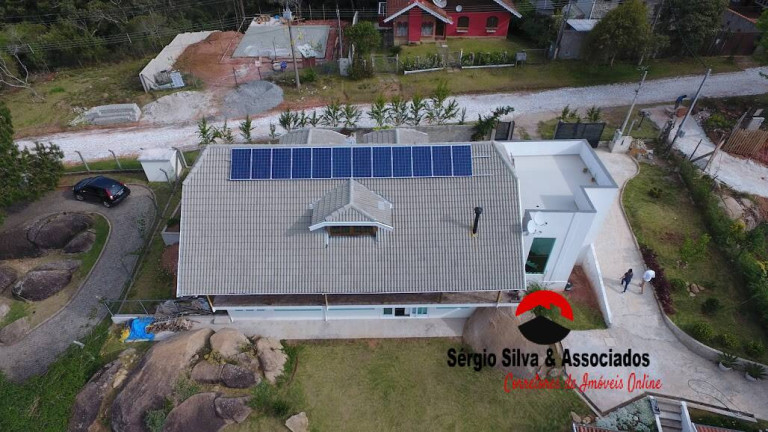 Imagem Casa com 3 Quartos à Venda, 1 m² em Alto Do Boa Vista - Campos Do Jordão