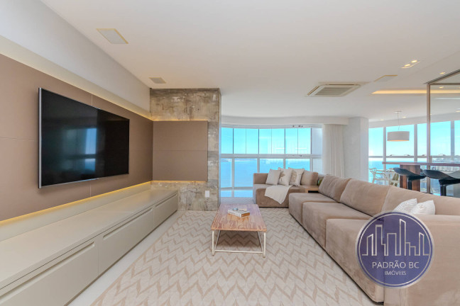 Imagem Apartamento com 4 Quartos à Venda, 237 m² em Centro - Balneário Camboriú Imagem Apartamento com 4 Quartos à Venda, 237 m² em Centro - Balneário Camboriú
