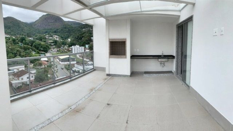 Imagem Imóvel com 4 Quartos à Venda, 210 m² em Agriões - Teresópolis Imagem Imóvel com 4 Quartos à Venda, 210 m² em Agriões - Teresópolis
