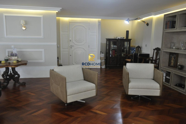 Imagem Apartamento com 4 Quartos à Venda, 300 m² em Batel - Curitiba