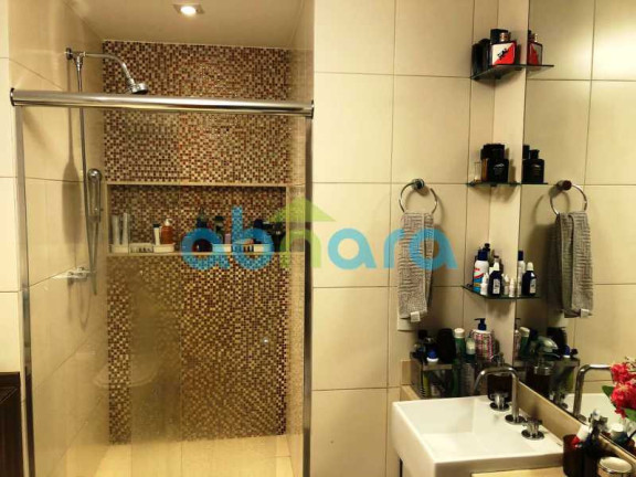 Imagem Apartamento com 3 Quartos à Venda, 150 m² em Copacabana - Rio De Janeiro Imagem Apartamento com 3 Quartos à Venda, 150 m² em Copacabana - Rio De Janeiro