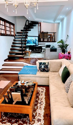 Imagem Casa com 3 Quartos à Venda, 160 m² em Chácara Cruzeiro Do Sul - São Paulo Imagem Casa com 3 Quartos à Venda, 160 m² em Chácara Cruzeiro Do Sul - São Paulo