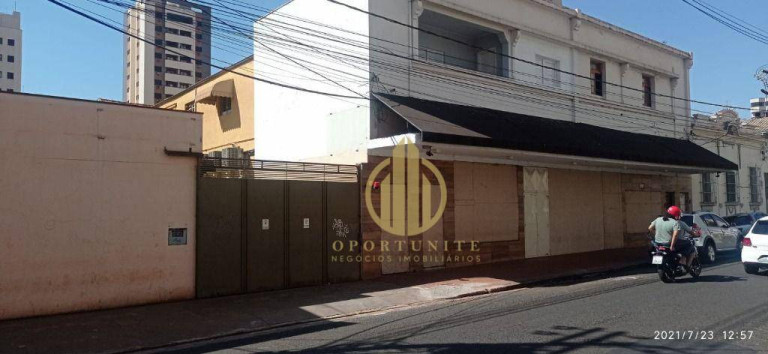 Edifício Residencial à Venda ou Locação, 1.301 m² em Centro - Ribeirão Preto