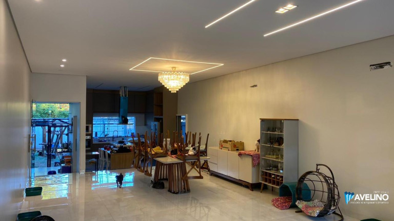 Imagem Casa com 6 Quartos à Venda, 400 m² em Portal De Dourados - Dourados Imagem Casa com 6 Quartos à Venda, 400 m² em Portal De Dourados - Dourados