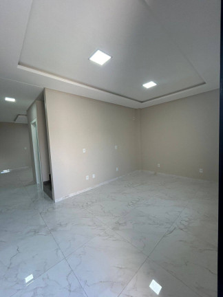 Imagem Sobrado com 3 Quartos à Venda, 107 m² em Esmeralda - Cascavel