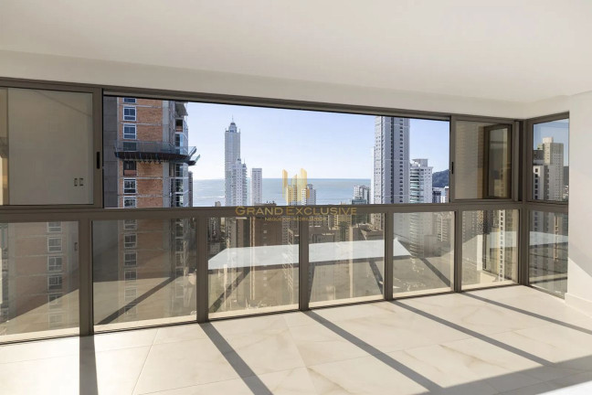 Imagem Apartamento com 4 Quartos à Venda, 167 m² em Centro - Balneário Camboriú