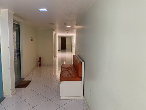 Imagem Sala Comercial à Venda, 30 m² em Centro - Araruama Imagem Sala Comercial à Venda, 30 m² em Centro - Araruama
