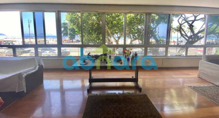 Imagem Apartamento com 4 Quartos à Venda, 220 m² em Copacabana - Rio De Janeiro