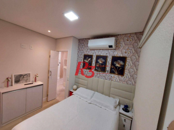 Imagem Apartamento com 2 Quartos à Venda, 72 m² em Gonzaga - Santos