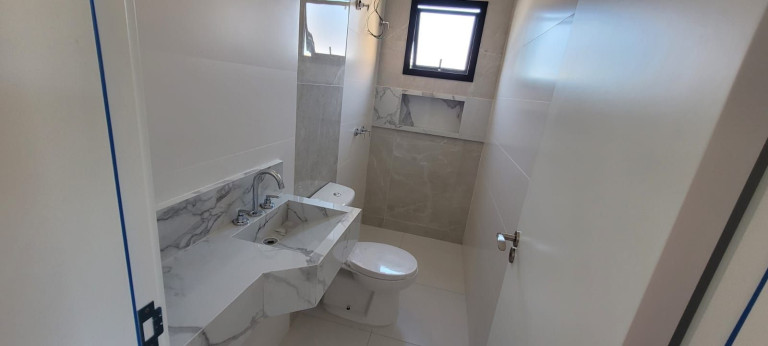 Imagem Casa com 3 Quartos à Venda, 102 m² em Cajuru - Curitiba
