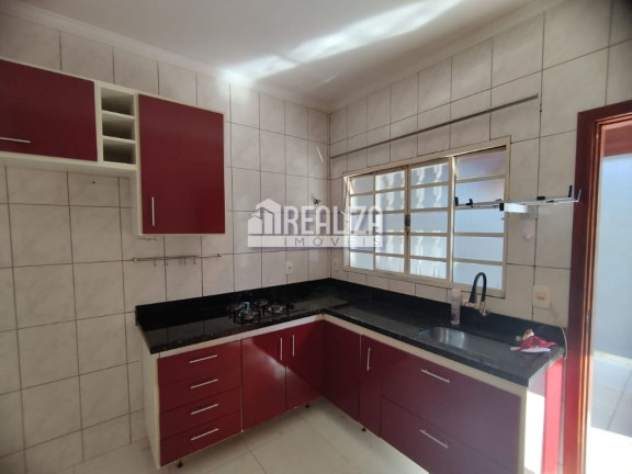 Imagem Casa com 3 Quartos à Venda, 255 m² em Residencial Monte Castelo - Uberaba Imagem Casa com 3 Quartos à Venda, 255 m² em Residencial Monte Castelo - Uberaba