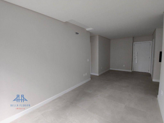 Imagem Apartamento com 2 Quartos à Venda, 74 m² em Centro - Florianópolis