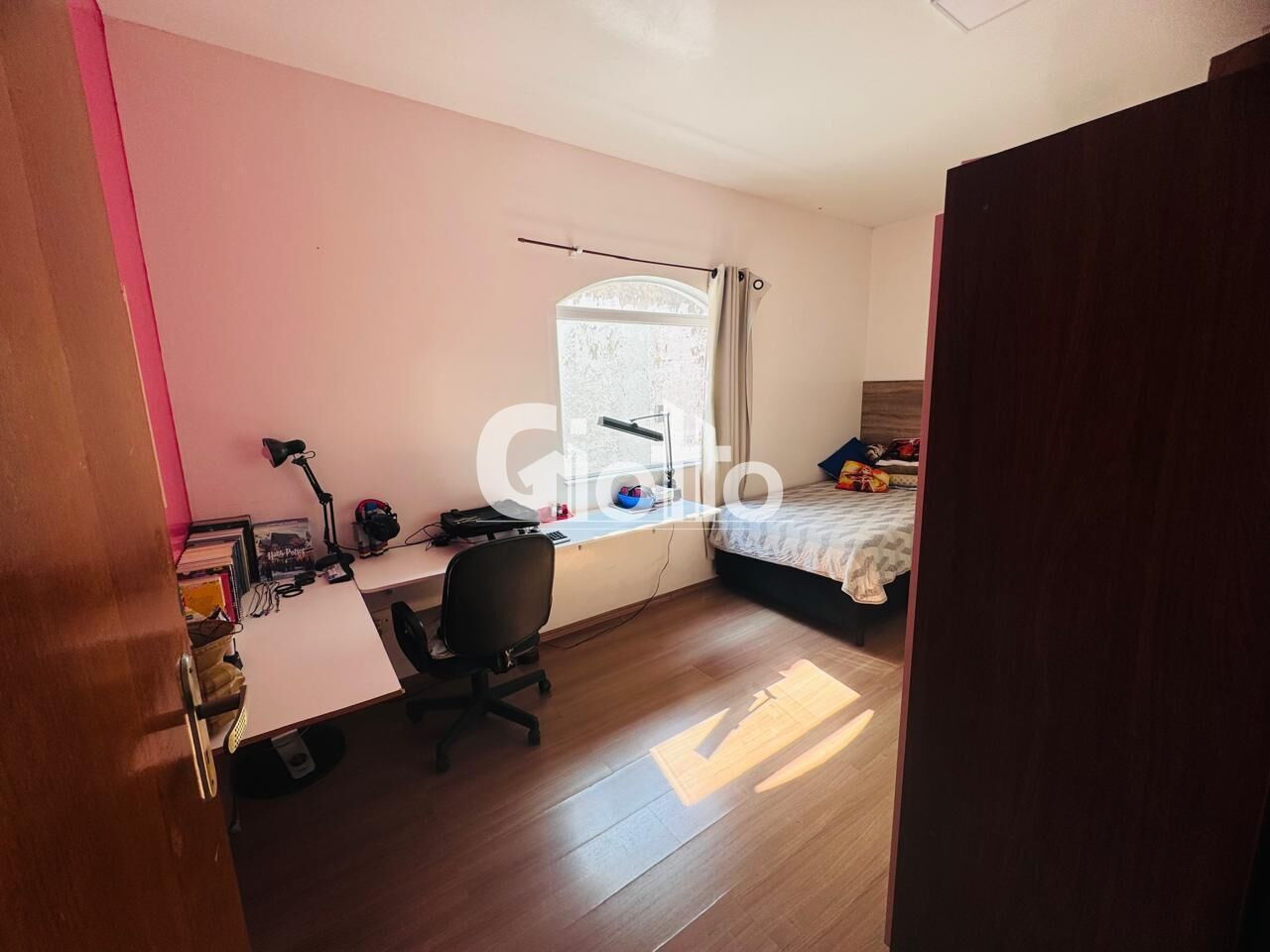 Imagem Sobrado com 3 Quartos à Venda, 130 m² em Jardim Camila - Mogi Das Cruzes