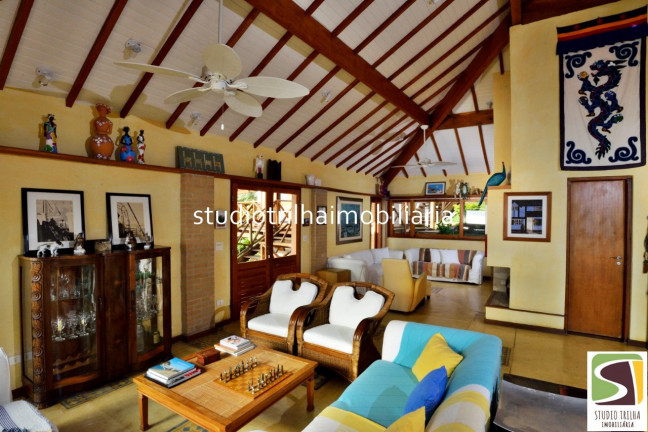 Imagem Casa com 5 Quartos à Venda, em Ponta Das Canas - Ilhabela Imagem Casa com 5 Quartos à Venda, em Ponta Das Canas - Ilhabela