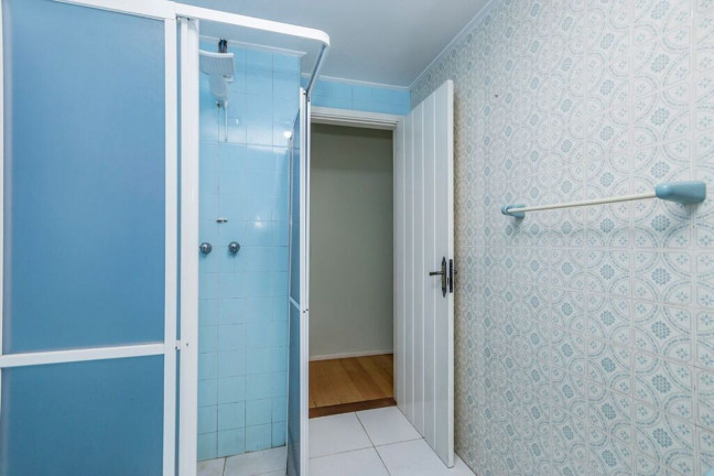 Imagem Imóvel com 2 Quartos à Venda, 79 m² em Menino Deus - Porto Alegre Imagem Imóvel com 2 Quartos à Venda, 79 m² em Menino Deus - Porto Alegre