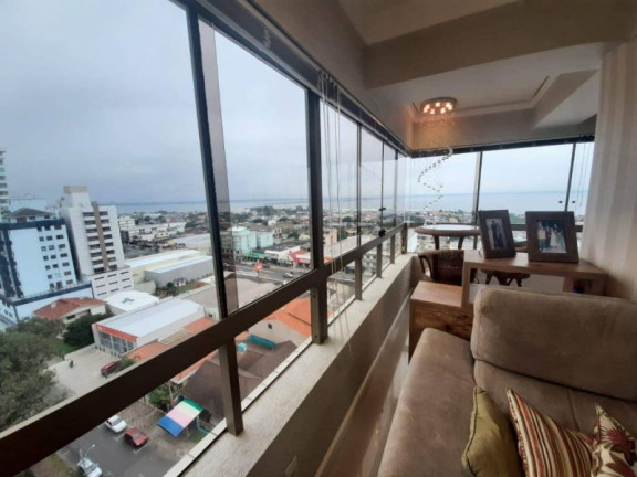 Imagem Apartamento com 3 Quartos à Venda, 109 m² em Centro