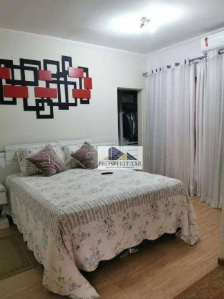 Imagem Sobrado com 4 Quartos à Venda, 220 m² em Vila Galvão - Guarulhos Imagem Sobrado com 4 Quartos à Venda, 220 m² em Vila Galvão - Guarulhos