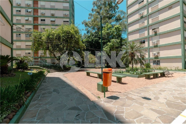 Imagem Apartamento com 1 Quarto à Venda, 42 m² em Jardim Botânico - Porto Alegre