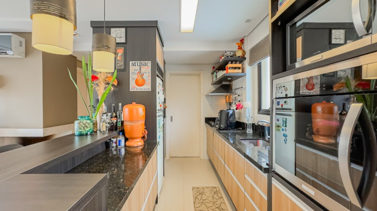 Imagem Apartamento com 2 Quartos à Venda, 86 m² em Petrópolis - Porto Alegre