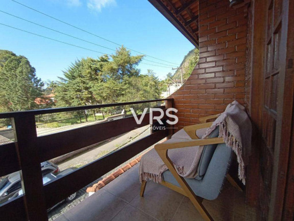 Imagem Casa com 4 Quartos à Venda, 197 m² em Granja Guarani - Teresópolis