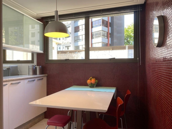 Imagem Apartamento com 3 Quartos à Venda, 243 m² em Rio Branco - Porto Alegre Imagem Apartamento com 3 Quartos à Venda, 243 m² em Rio Branco - Porto Alegre