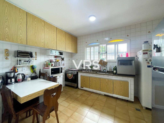 Imagem Casa com 4 Quartos à Venda, 274 m² em Bom Retiro - Teresópolis Imagem Casa com 4 Quartos à Venda, 274 m² em Bom Retiro - Teresópolis