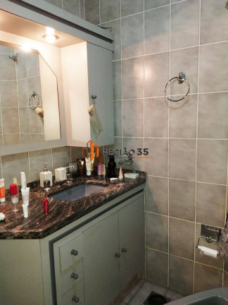 Imagem Casa com 2 Quartos à Venda, 180 m² em Jardim Santa Rosália - Poços De Caldas