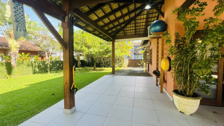 Imagem Casa com 4 Quartos à Venda, 430 m² em Riviera De São Lourenço - Bertioga Imagem Casa com 4 Quartos à Venda, 430 m² em Riviera De São Lourenço - Bertioga