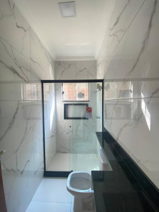 Imagem Casa com 3 Quartos à Venda,  em Cajueiros - Maricá