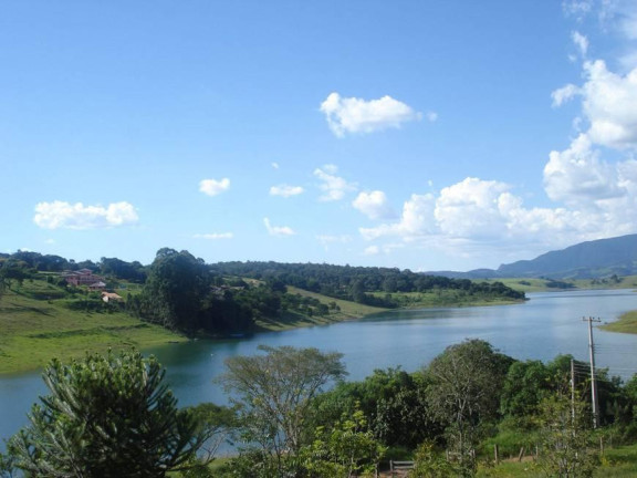 Imagem Casa à Venda, em Batatuba - Piracaia Imagem Casa à Venda, em Batatuba - Piracaia
