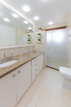 Imagem Apartamento com 3 Quartos à Venda, 246 m² em Petrópolis - Porto Alegre Imagem Apartamento com 3 Quartos à Venda, 246 m² em Petrópolis - Porto Alegre