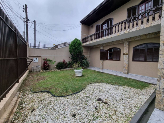 Imagem Sobrado com 4 Quartos à Venda, 240 m² em Capão Da Imbuia - Curitiba Imagem Sobrado com 4 Quartos à Venda, 240 m² em Capão Da Imbuia - Curitiba