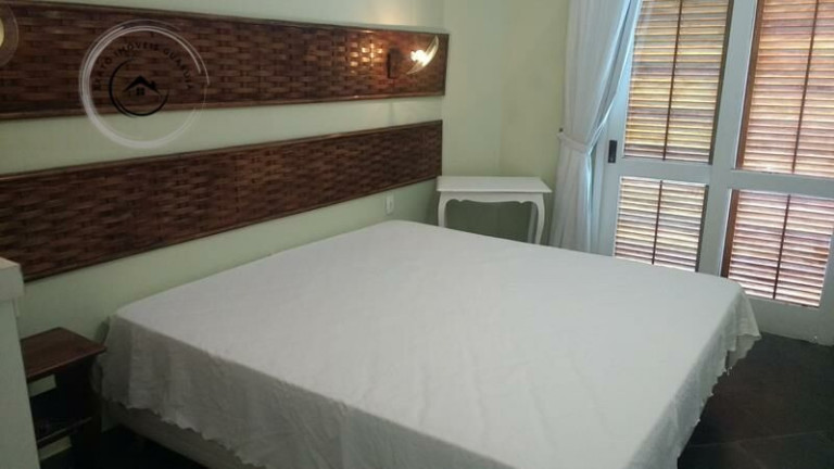 Imagem Casa com 4 Quartos à Venda, 350 m²