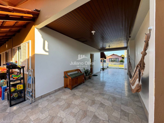 Imagem Casa à Venda, 179 m² em Barra Do Sai - Itapoá Imagem Casa à Venda, 179 m² em Barra Do Sai - Itapoá