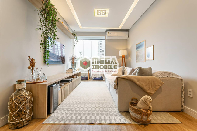 Imagem Apartamento com 3 Quartos à Venda, 105 m² em Centro - Florianópolis Imagem Apartamento com 3 Quartos à Venda, 105 m² em Centro - Florianópolis