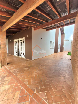 Imagem Casa com 3 Quartos à Venda, 162 m² em Jardim Selma - Mogi Guaçu Imagem Casa com 3 Quartos à Venda, 162 m² em Jardim Selma - Mogi Guaçu