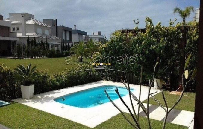 Imagem Casa com 5 Quartos à Venda, 325 m² em Condominio Ventura Club - Xangri-lá Imagem Casa com 5 Quartos à Venda, 325 m² em Condominio Ventura Club - Xangri-lá