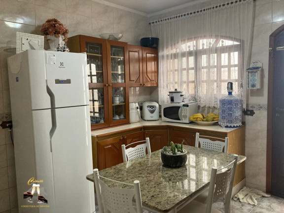 Imagem Casa com 4 Quartos à Venda, 185 m² em Vila Scarpelli - Santo André Imagem Casa com 4 Quartos à Venda, 185 m² em Vila Scarpelli - Santo André