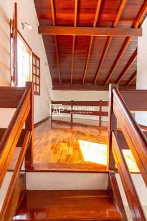 Imagem Casa com 4 Quartos à Venda, 249 m² em Jardim Santa Maria - Jacareí Imagem Casa com 4 Quartos à Venda, 249 m² em Jardim Santa Maria - Jacareí