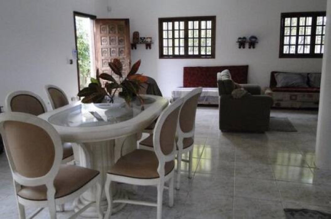 Imagem Casa com 4 Quartos à Venda, 336 m² em Prainha - Caraguatatuba Imagem Casa com 4 Quartos à Venda, 336 m² em Prainha - Caraguatatuba