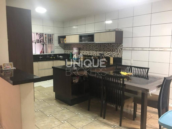 Imagem Casa com 3 Quartos à Venda, 254 m² em Jardim Pérola - Itupeva