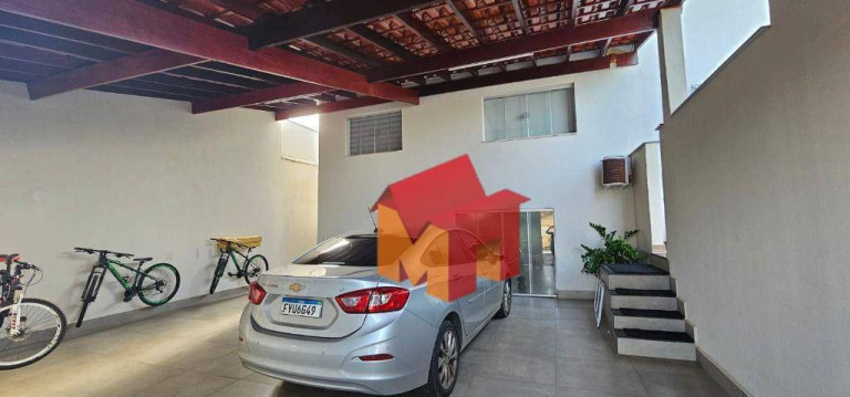 Casa com 3 Quartos à Venda, 118 m² em Antônio Zanaga - Americana