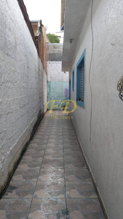 Imagem Casa com 3 Quartos à Venda, 250 m² em Barreiro - Mairiporã
