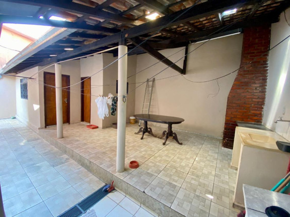 Imagem Casa com 3 Quartos à Venda, 213 m² em Vila Parque Das Américas - Lins