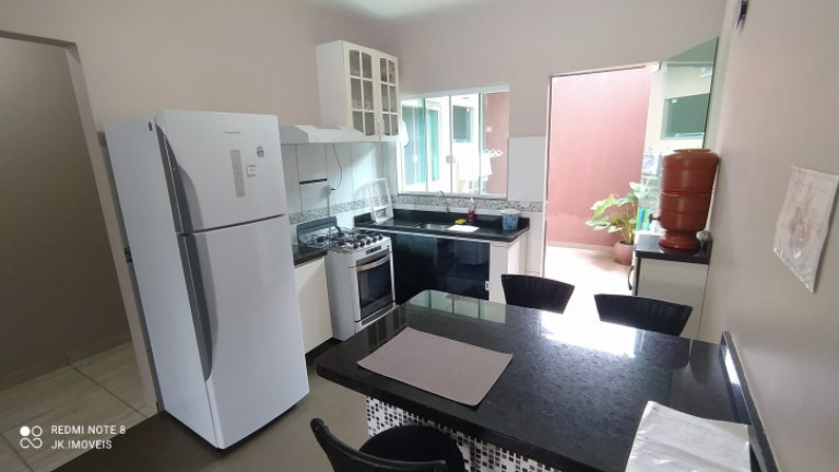Imagem Casa com 2 Quartos para Temporada, 70 m² em Balneário Mariluz - Itapoá Imagem Casa com 2 Quartos para Temporada, 70 m² em Balneário Mariluz - Itapoá