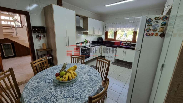 Imagem Casa de Condomínio com 4 Quartos à Venda, 380 m² em Jardim Indaiá - Embu Das Artes Imagem Casa de Condomínio com 4 Quartos à Venda, 380 m² em Jardim Indaiá - Embu Das Artes