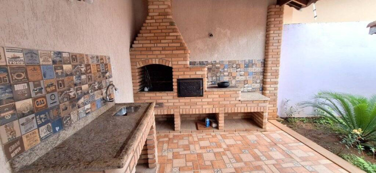 Imagem Casa com 4 Quartos à Venda, 360 m² em Jardim Beira Mar - Peruíbe