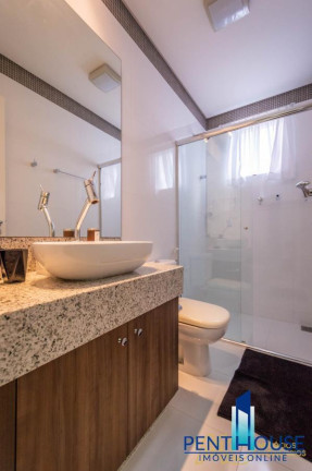 Imagem Apartamento com 3 Quartos à Venda, 139 m² em Centro - Balneário Camboriú Imagem Apartamento com 3 Quartos à Venda, 139 m² em Centro - Balneário Camboriú