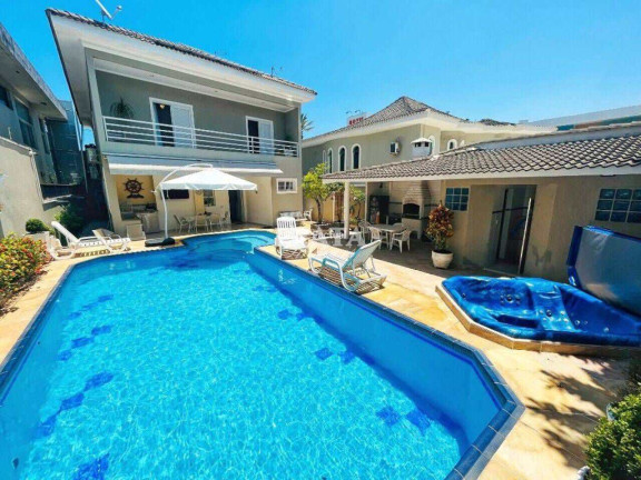 Casa com 6 Quartos à Venda, 300 m² em Enseada - Guarujá